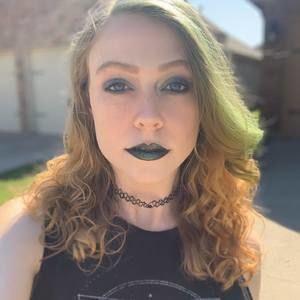 Meet your Posher, Laurinalexandra